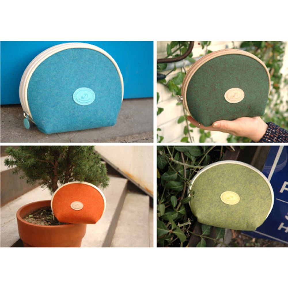 Scallop felt zip pouch