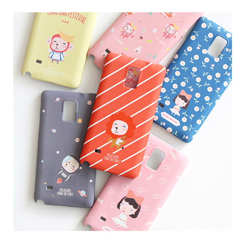 Hellogeeks from the forest pattern case for Galaxy Note 4