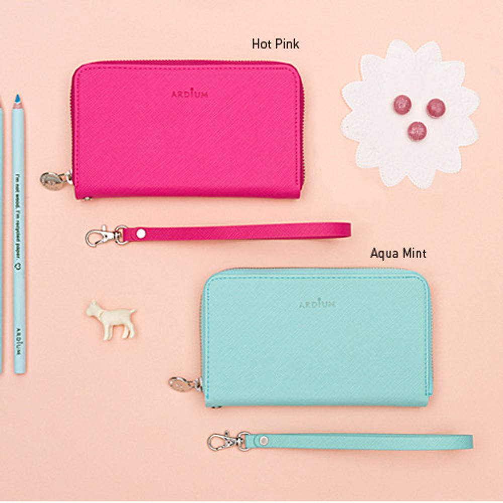 Hot pink, Aqua mint