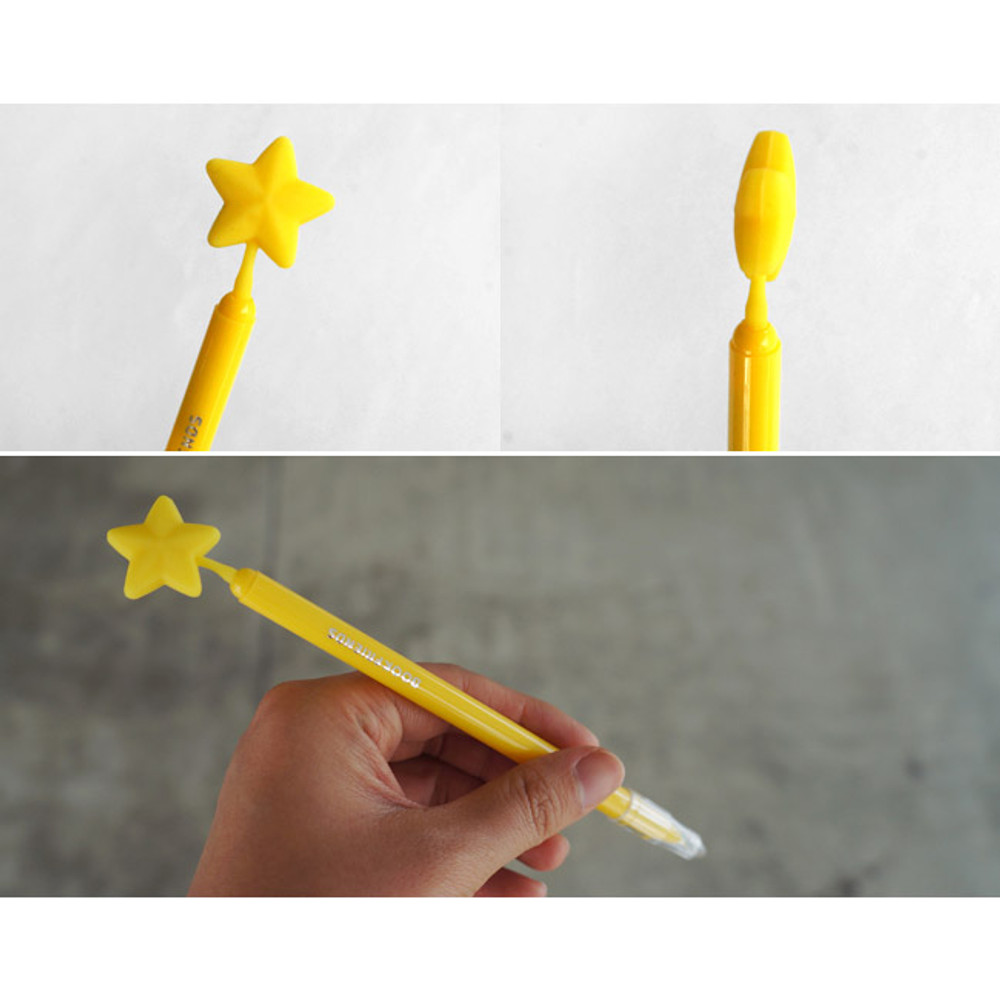 Detail of Star dream black pen 0.7mm