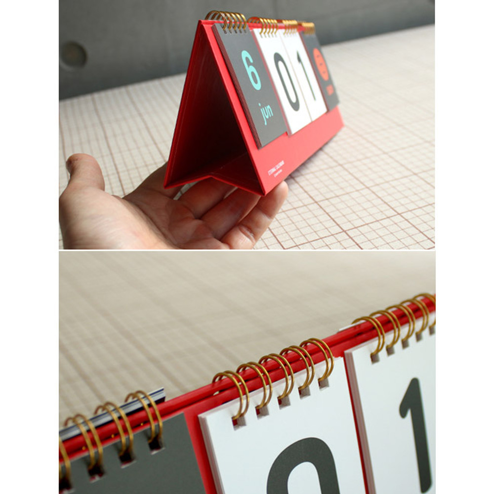 Detail of Wirebound flip perpetual desk calendar