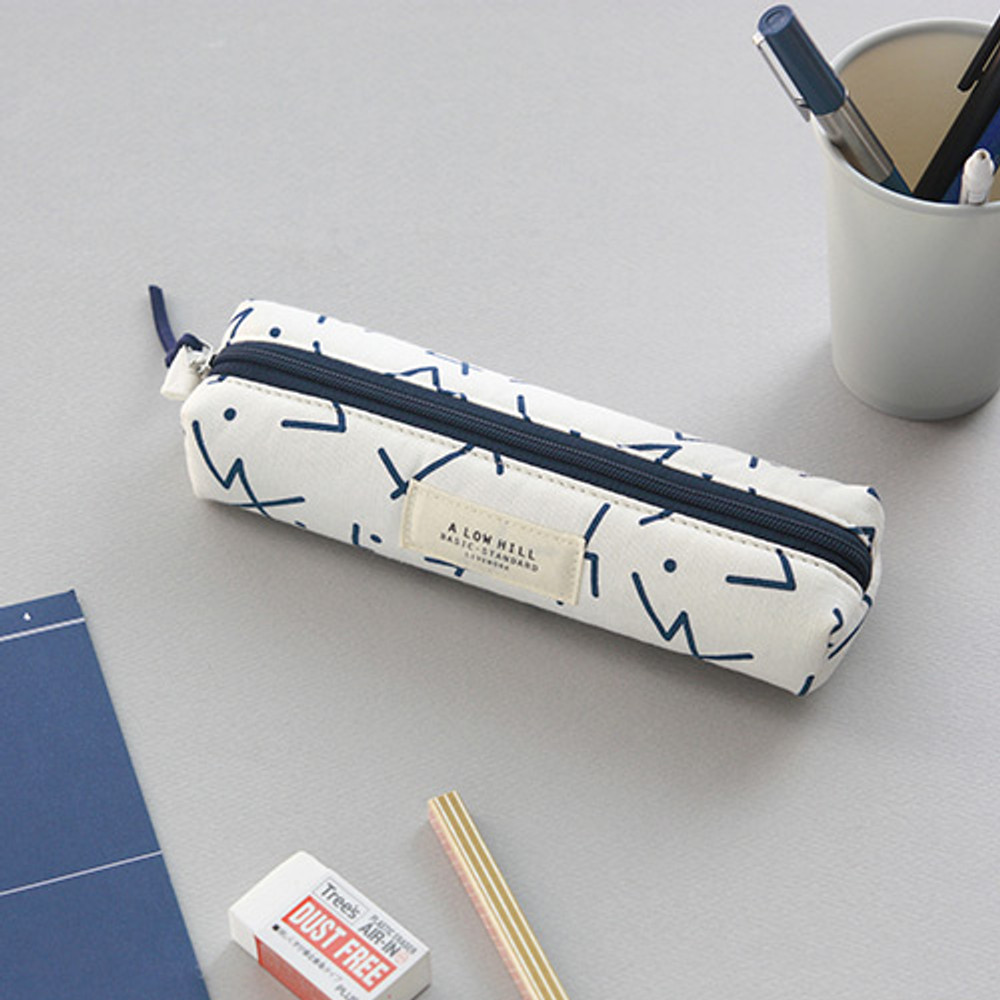 Navy angle - Basic pattern round zipper pencil case