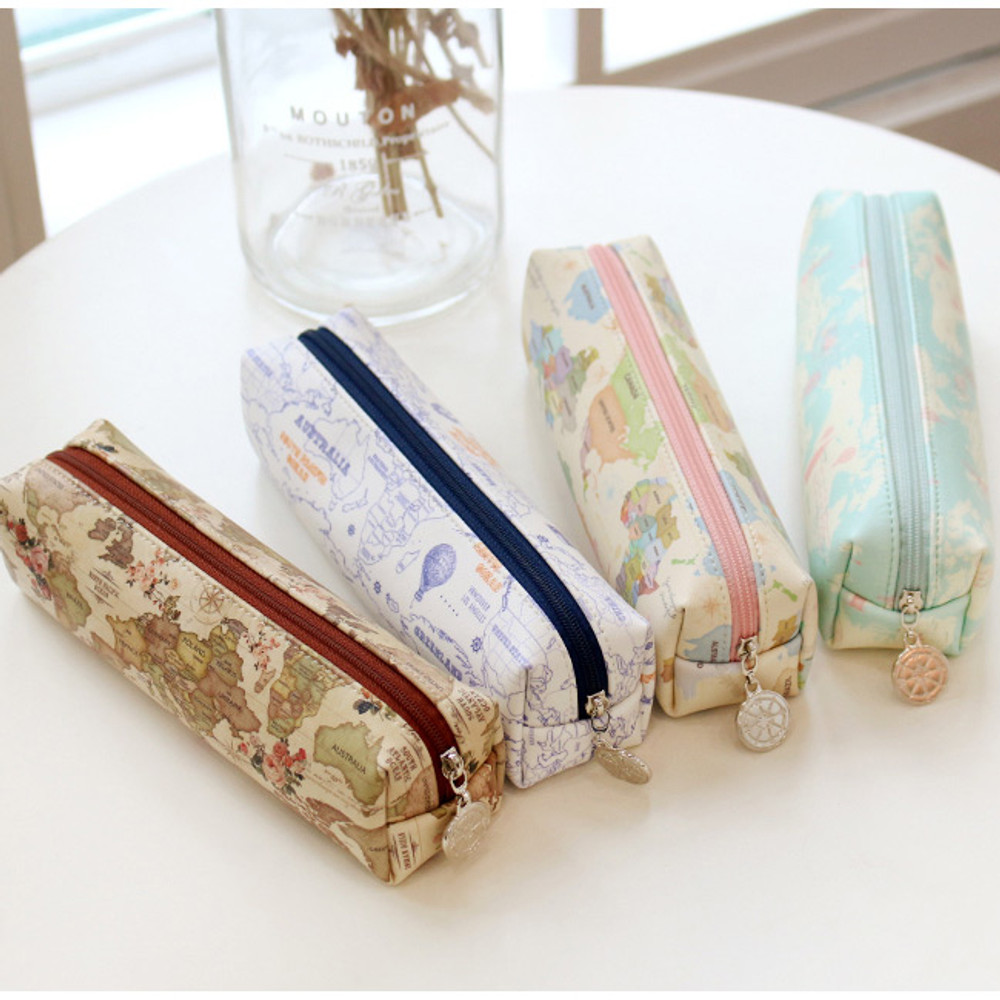 World map pattern zipper pencil case
