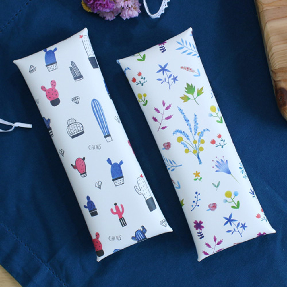 Cactus flower pattern folding pencil case