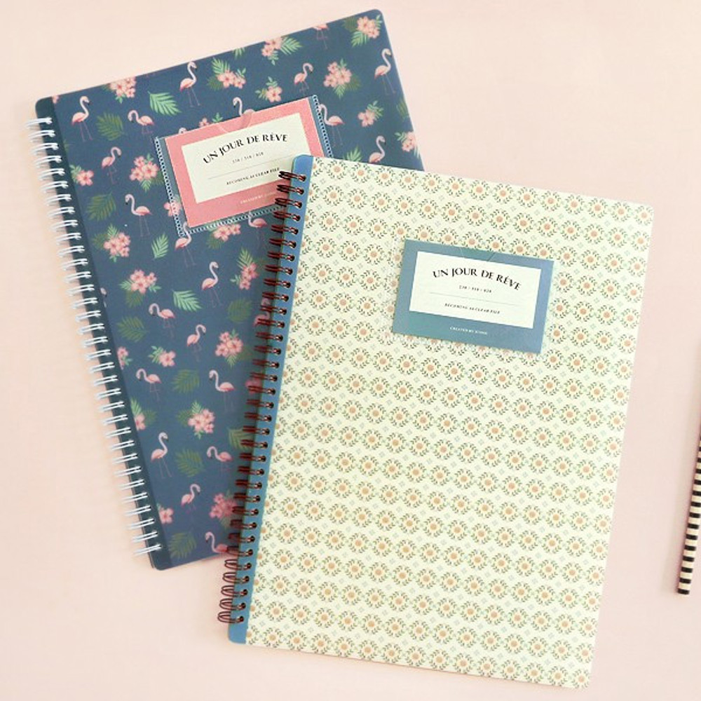 Un jour de reve becoming clear pockets file holder 