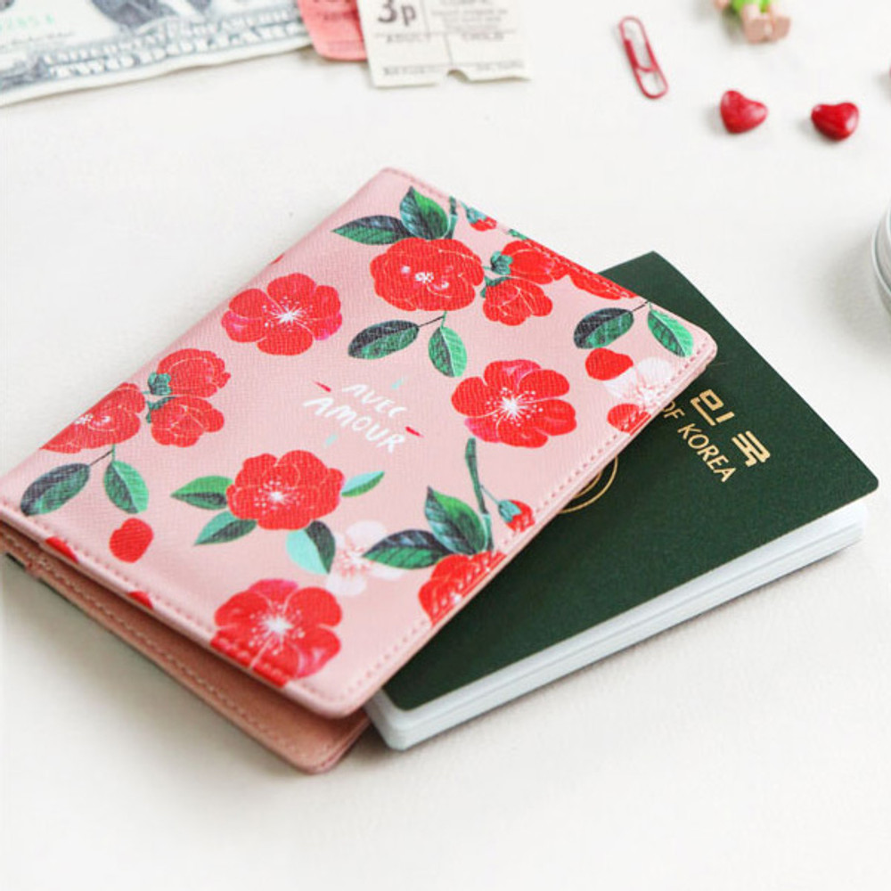 Camellia - Rim pattern passport cover case