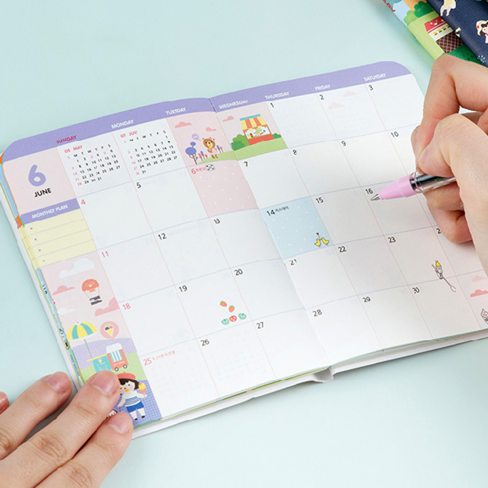 Monthly plan - 2017 Hello little coco monthly dated diary 