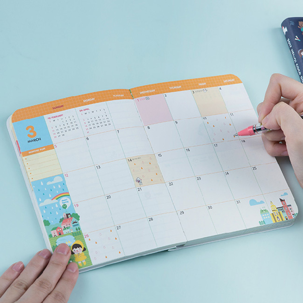 Monthly plan - 2017 Hello coco weekly dated diary 