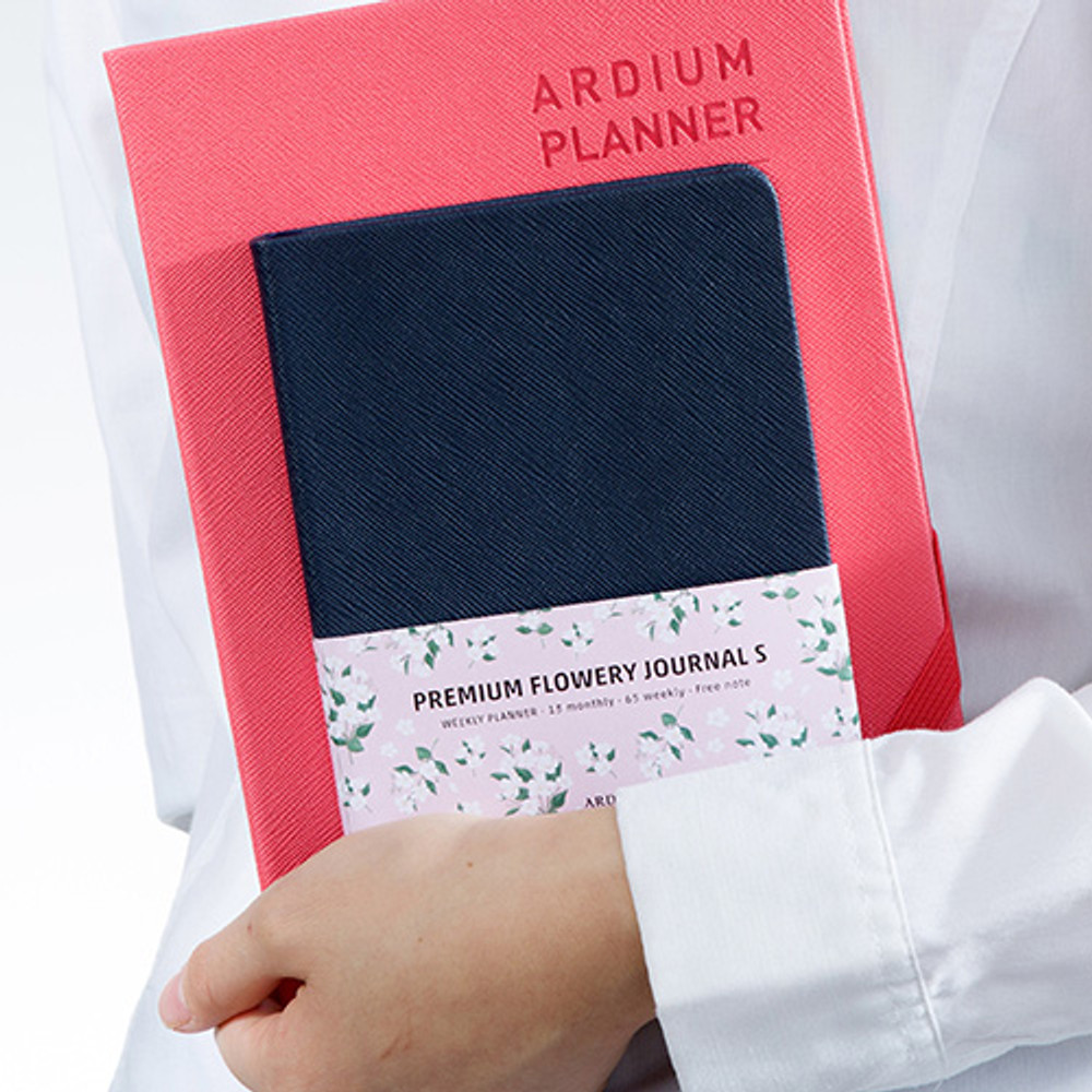  Ardium Premium flower pattern navy weekly undated small journal