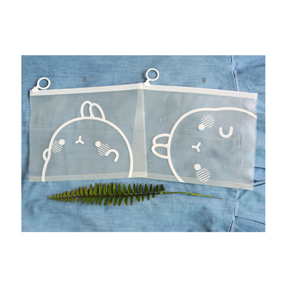 White - Bookcodi Molang zip lock large pouch