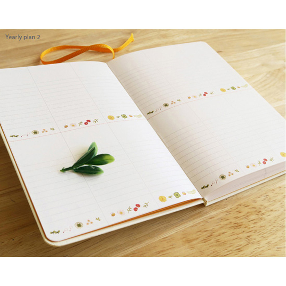 Yearly plan 2 - Molang weekly undated diary scheduler 