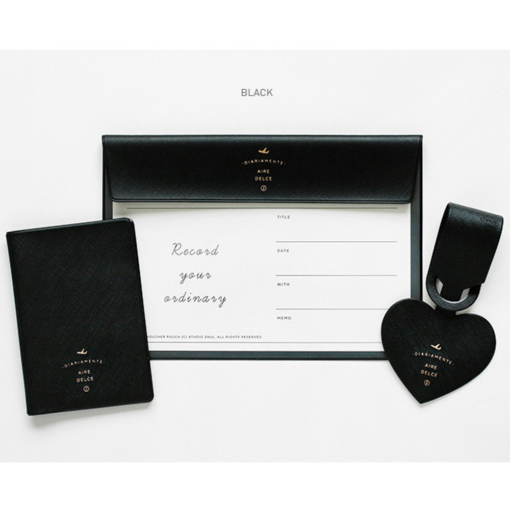 Black - Aire delce travel essentials set