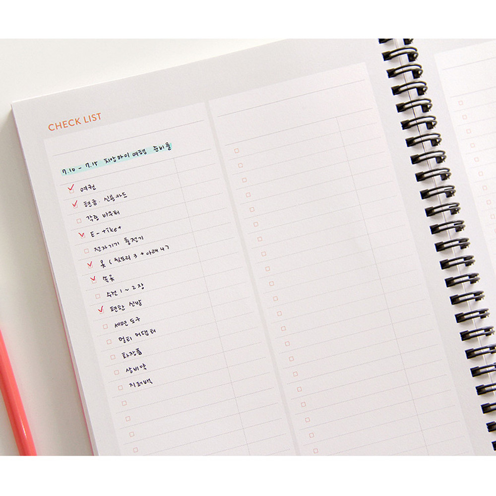 Checklist - Prism spiral undated weekly scheduler