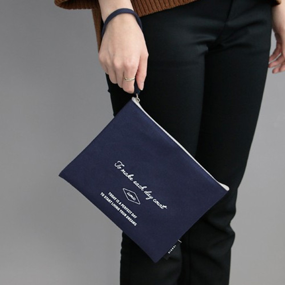 Large Flat Pouch