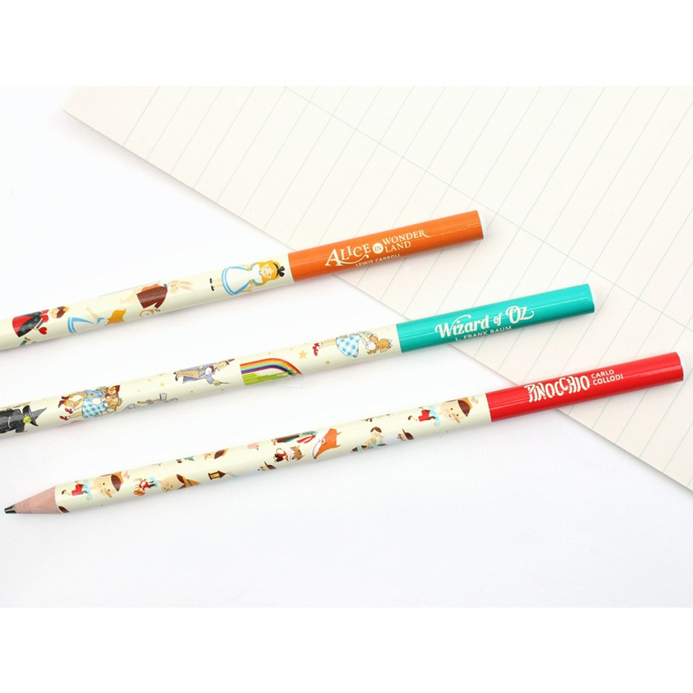 Alice in Wonderland Gift Pencil Set. Gifts for book lovers
