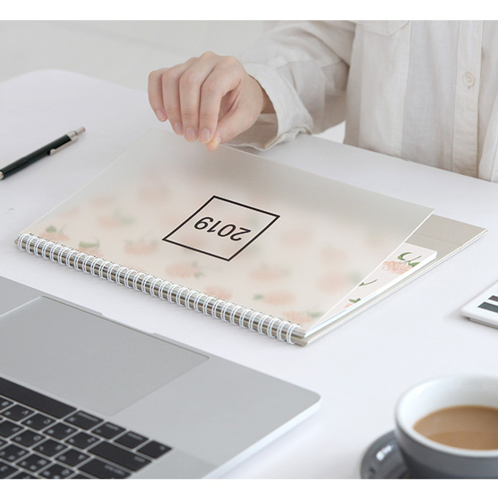 PP cover - 2019 Pattern spiral desk monthly calendar
