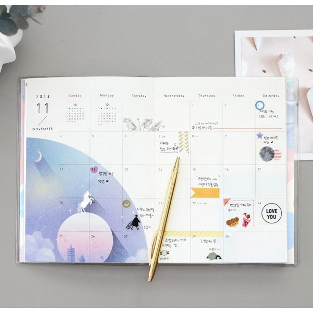 Monthly plan - 2019 Lively illustration dated weekly diary