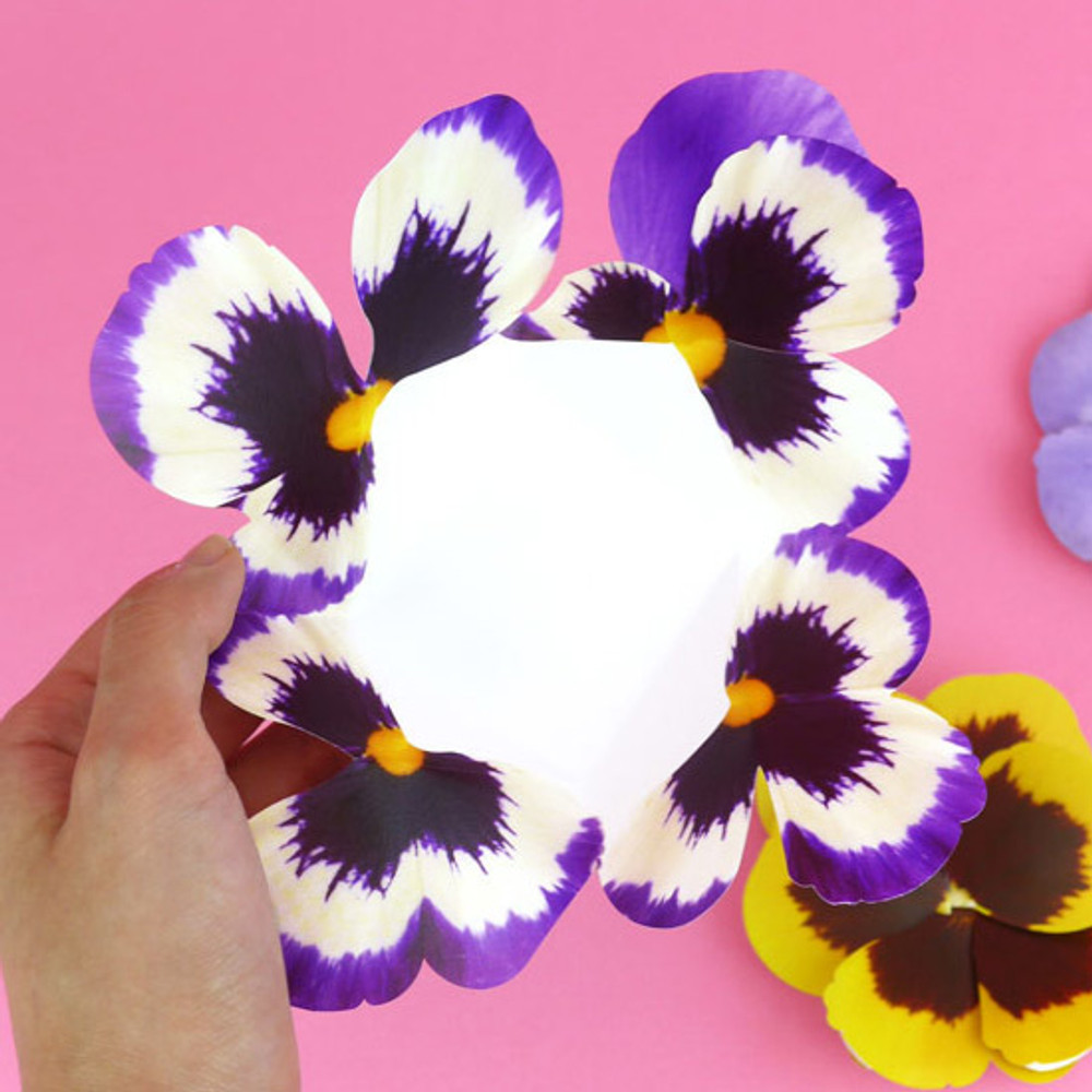Example of use - ABJECTION Pansy flower card and envelope set