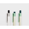 Retractable pen