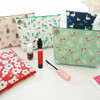 Willow illustration pattern carry all pouch