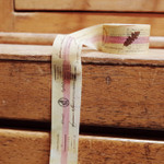 Usage Example of Universal Condition Yellow vintage lettering masking tape