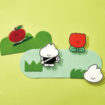 Usage example - Ardium Cute Acrylic Expanding Stand Sticky Phone Grip Holder