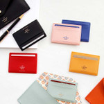 Iconic La chance passe flat card holder case
