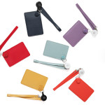 Smiley flat card holder with reel strap