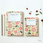 Ivory - Breezy windy flower pattern undated monthly planner