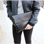 Embossing geometric pattern clutch bag