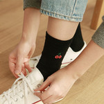 Example of use - Dailylike Friends embroidered women socks set
