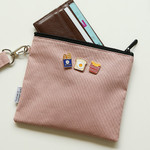 Example of use - Dailylike Oxford cotton flat zipper pouch with a strap