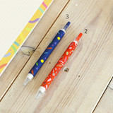 Usage example - O-ssum knock retractable ballpoint gel pen with clip