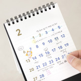 Example of usage - 2022 small simple monthly desk calendar
