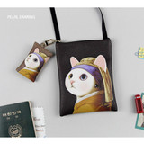 Pearl earring - Choo Choo cat small crossbody bag ver.2