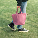 Example of use - Travelus air bag drawstring medium shoulder tote bag