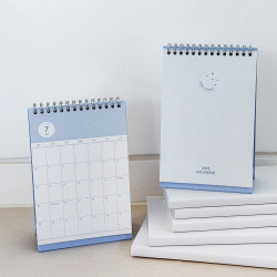 7321 Design 2027 Orbit Spread Desk Calendar