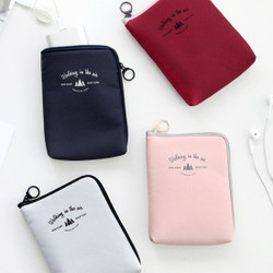 Walking in the air medium cable pouch