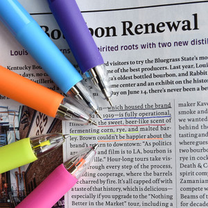Play Obje 5 ways neon and basic color multi ballpoint pen