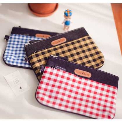 Daily lovely check pattern and denim pouch A