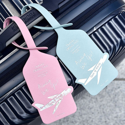 Play Obje Away we go hologram travel swing luggage name tag