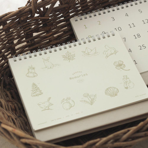 Dash and Dot 2026 Season Memories Desk Calendar