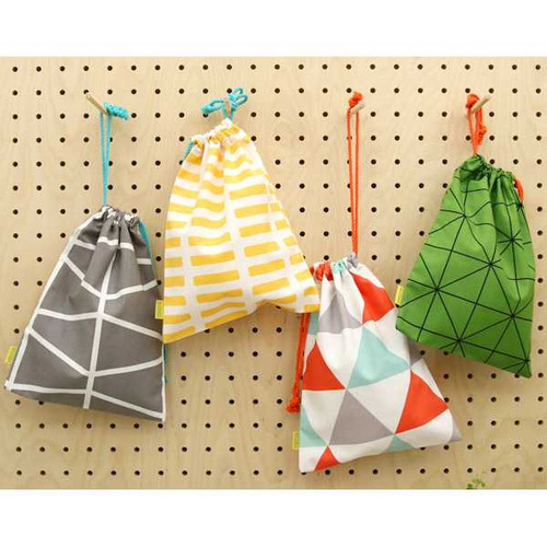 PlanD Pattern fabric drawstring medium pouch
