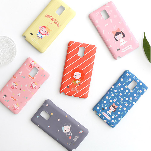 Hellogeeks from the forest pattern case for Galaxy Note 4