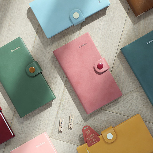 2018 Rainbow small dated diary