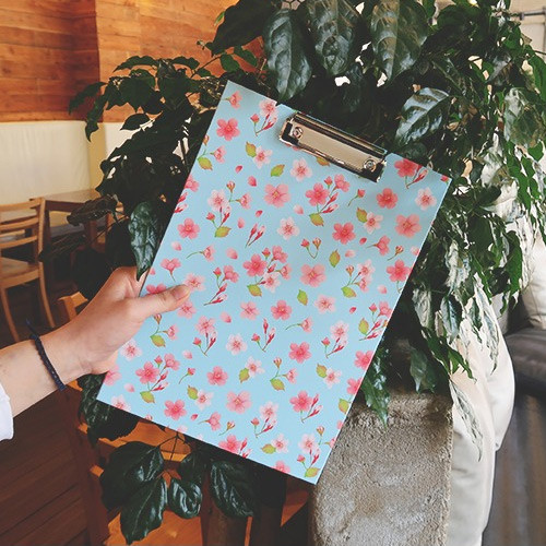 N.IVY Buri sky cherry blossom pattern A4 clipboard