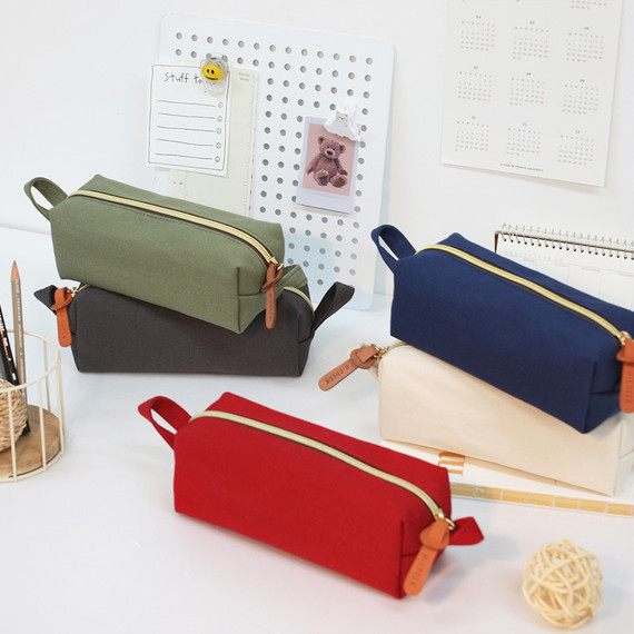 Shop Cute pencil case, pen case, pen holder | fallindesign