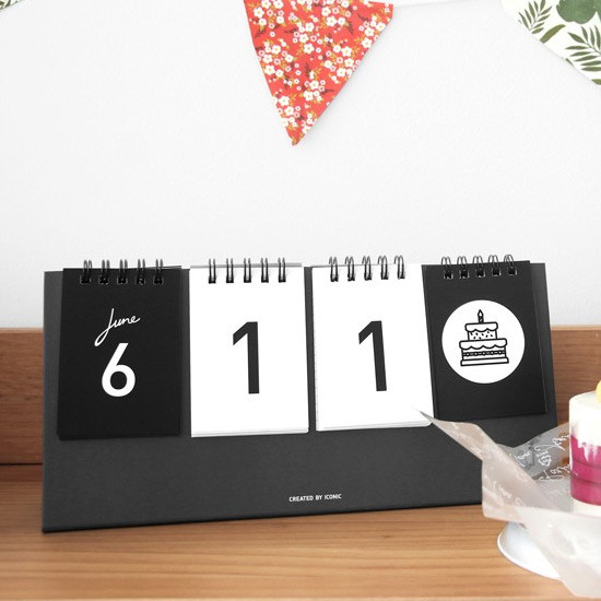 Iconic Simple flip perpetual standing desk calendar fallindesign