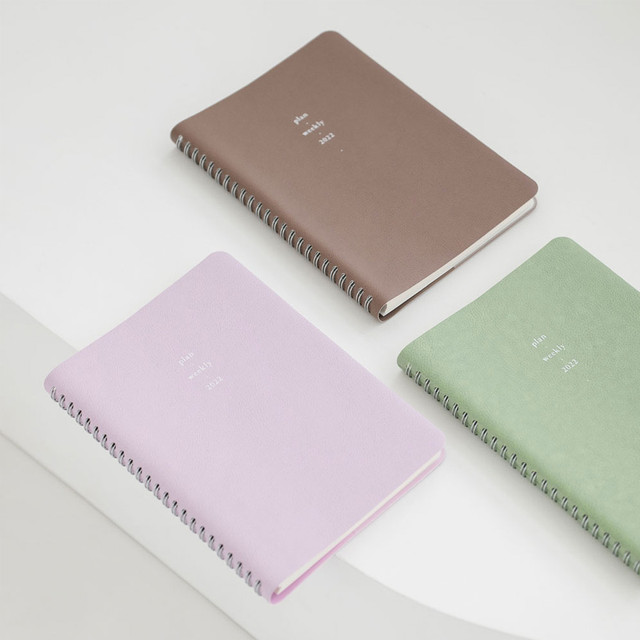 2022 Notable memory twin-wire dated weekly planner 2022 Notable memory twin-wire dated weekly planner