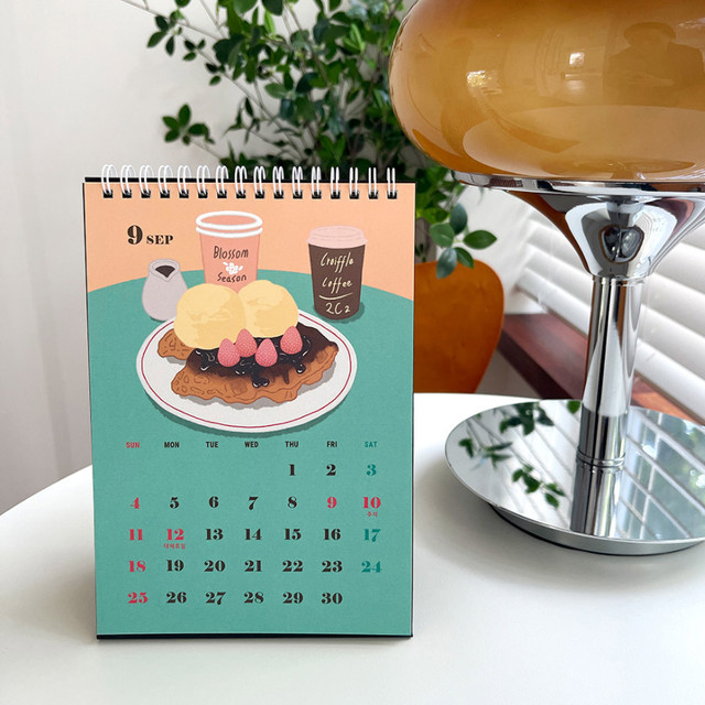 Design Comma-B 2022 Sweet Dessert Monthly Desk Calendar Design Comma-B 2022 Sweet Dessert Monthly Desk Calendar